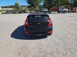 2012 Hyundai Accent SE - Exterior Rear Center Image